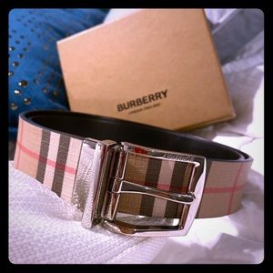 Burberry belt